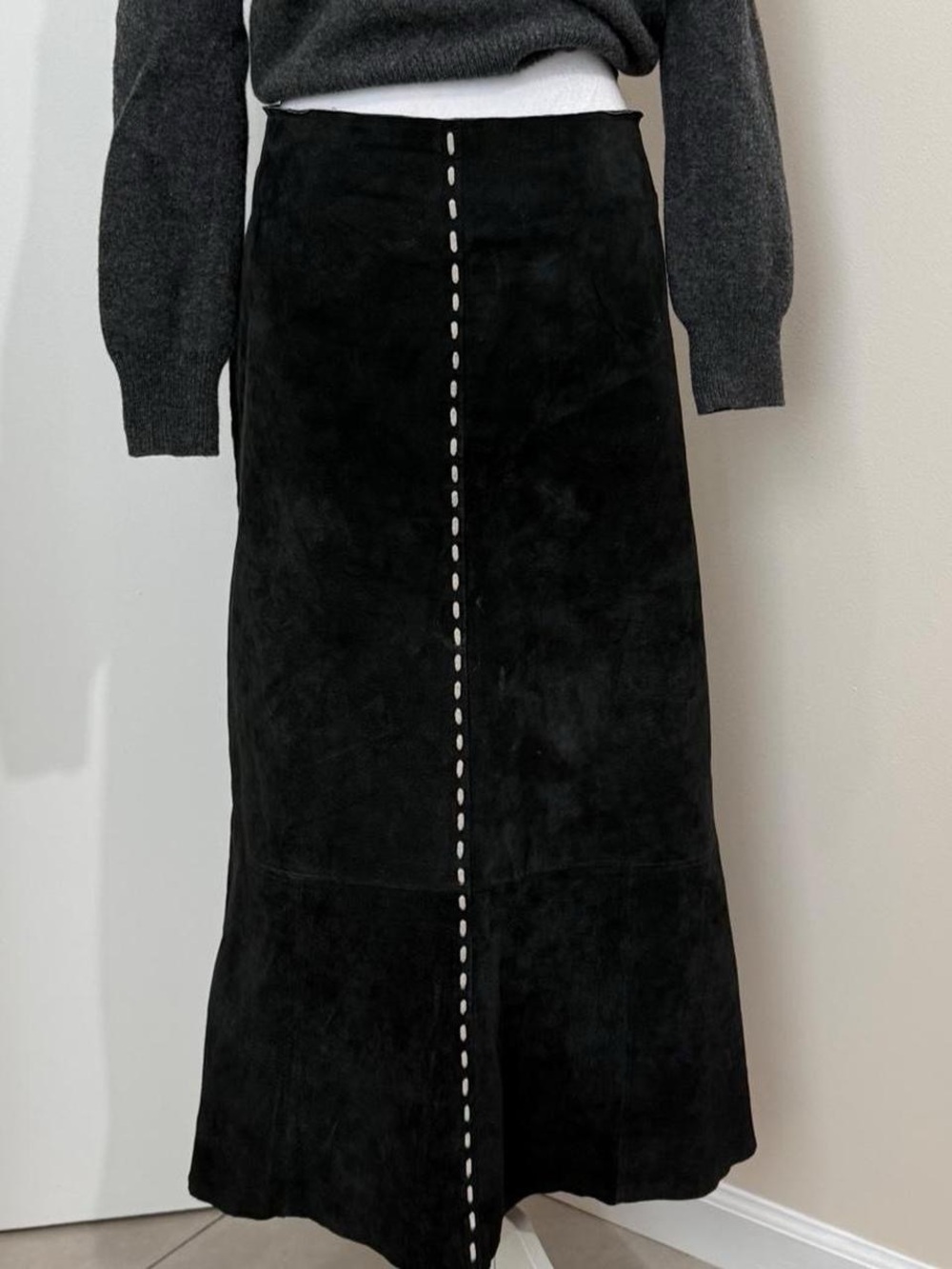 Karen Kane 90s Minimalist Boho Western Black genuine suede skirt